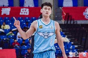不浪费机会！王睿泽4中4高效拿下13分6板2助1断
