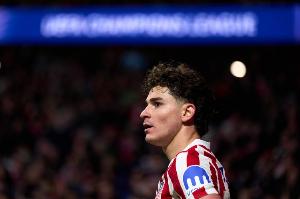 阿尔瓦雷斯本赛季欧冠直接参与10球，继姆巴佩、戈登后第三人