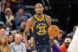 你要生涯之夜？内史密斯半场11中8&7罚全中轰下24分2板！