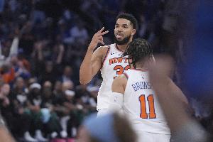 球队命中率50%+且助攻30+且篮板优势15+时胜率98% 今日尼克斯输球