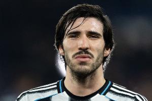 世体预测纽卡首发：拉姆斯代尔、托纳利出战，沃尔特马德替补