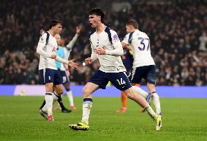 图片报：多特想抄底热刺中场格雷，前提是能7000万欧卖恩梅查