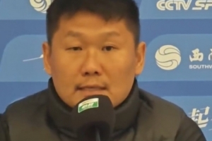 刘建业：恭喜铜梁龙球员取得中超首个3分，但后面不能放松