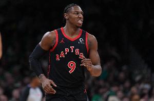 英格拉姆：巴雷特主动接受了防守挑战 为他防守上的转变感到骄傲