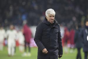 加斯佩里尼：我已经回看韦斯利染红的瞬间了，这是个沉重的判罚