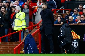 来晚了！卡里克上任曼联第7落后维拉11分，现在第3领先维拉3分！