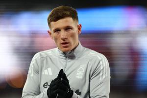 邮报：拜仁加大对安德森的兴趣，球员是曼联首要目标