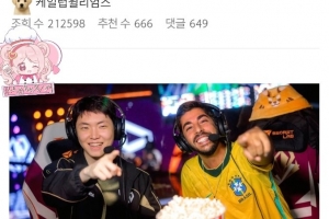 韩网热议Chovy接受巴西主播采访：这人放个爆米花在贴脸嘲讽Chovy