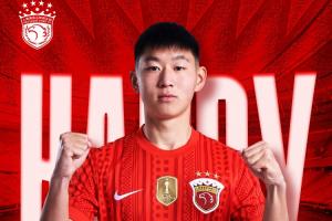 今天是海港一线队球员姜宇斐的生日，让我们祝他生日快乐！