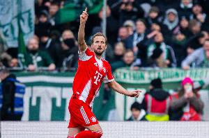 高效！凯恩本赛季联赛平均每90分钟进1.35球，为五大联赛球员最多