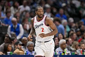 微微发力收下比赛！伦纳德18中8拿下28分5板3助3断1帽 次节16分