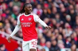 损失大将！BBC：埃泽将伤缺阿森纳赛季关键期，可能缺席一个月