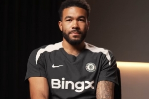 续约至2032！里斯·詹姆斯：目标率切尔西夺欧冠英超 想回报球迷