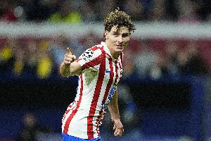 每体：巴萨下赛季转会预算1.3亿欧，主要目标巴斯托尼和小蜘蛛