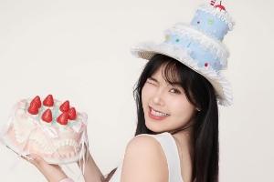 小宝超级美！李月汝晒照祝自己27岁生日快乐！