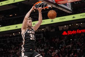 高效两双！兰代尔首发11中7拿到19分13板 三分3中2