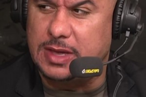 阿邦拉霍怒斥：马杜埃凯假摔！明目张胆的假摔！