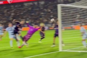 卓尔不群！温格88年足球节目的采访！颜值和实力伯仲之间！