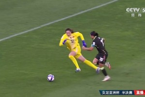 央视解说：彭诗梦没太多敢做动作选择封堵角度，这一点是没问题的