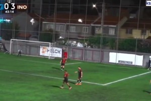 整个街区的人都想揍他！你见过一脚火花带闪电的射门吗