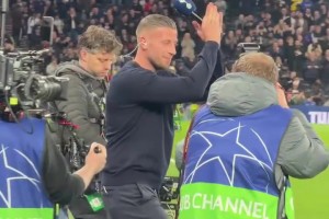 盘带出色的球员总是让人印象深刻！慢镜头看杜埃的油炸丸子！