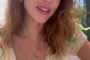 场外风波！若日尼奥爱妻遇无语安保，发长视频替女儿鸣不平！