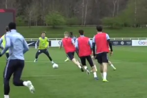 本·怀特自提前离开22年世界杯后，首次与英格兰队一起训练❤️